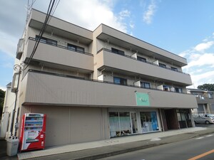 ヴィラ ファミーユ