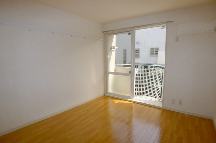 居室 エミネンス高谷