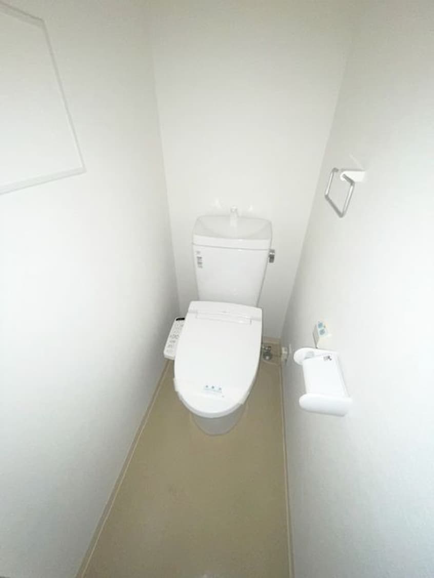 トイレ アクアルミエール