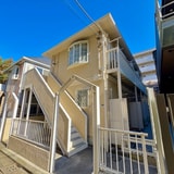 菊名イッセイハイツ