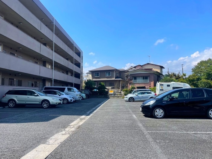駐車場 チェリーコート