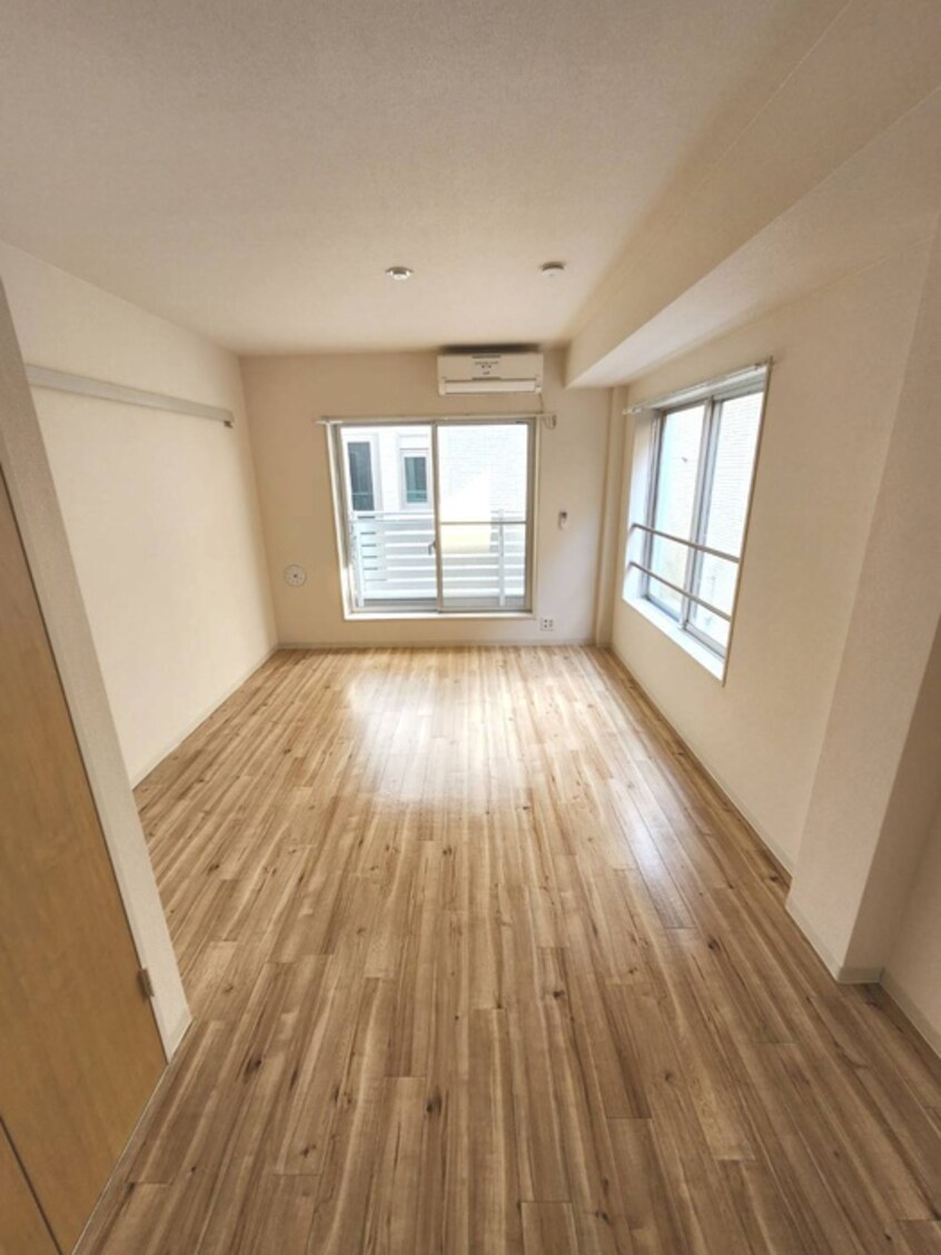 居室 ア－ビス新川崎