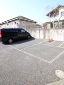 駐車場 湘南ケ－オ－フラットＤ棟