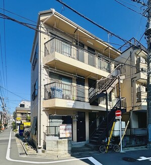 コーポフジマキ