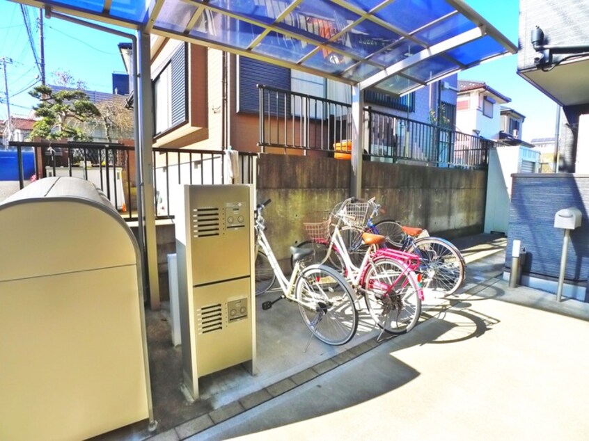 駐輪場 フェリーチェ誉田