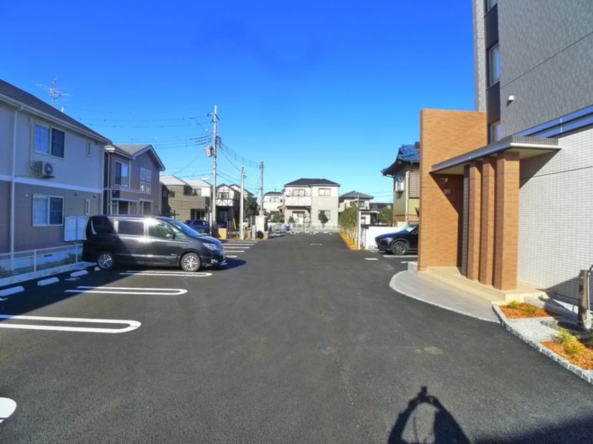 駐車場 エレガントカーサⅢ