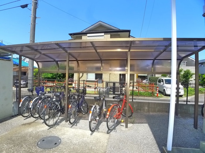 駐輪場 サニ－ウェル