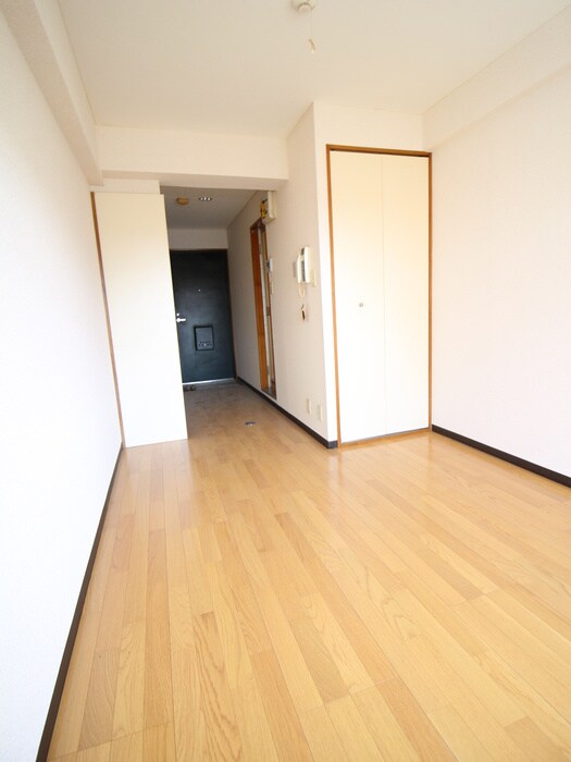 居室 サ－ドスクエア