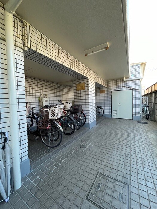 駐輪場 ビラ田無