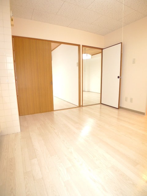 居室 第３奥泉ハイツ