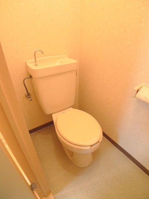 トイレ 第３奥泉ハイツ