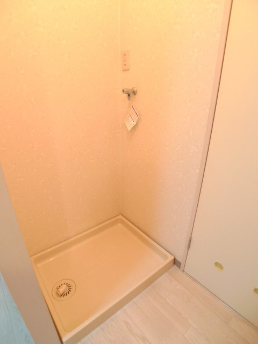 洗濯機置場 第３奥泉ハイツ