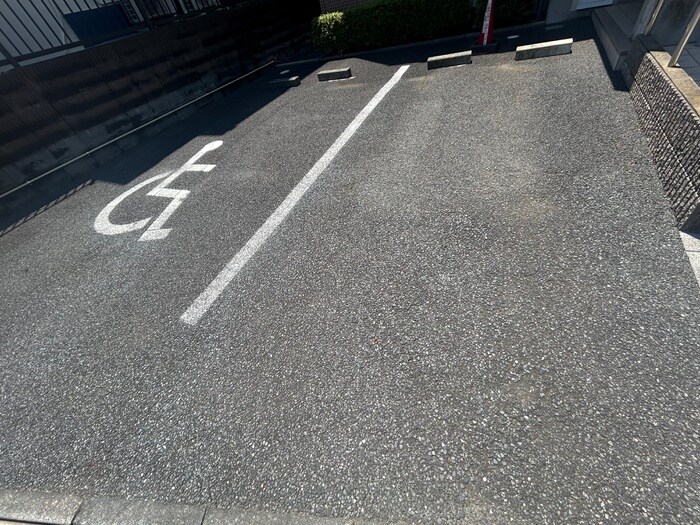 駐車場 ひまわり緑館