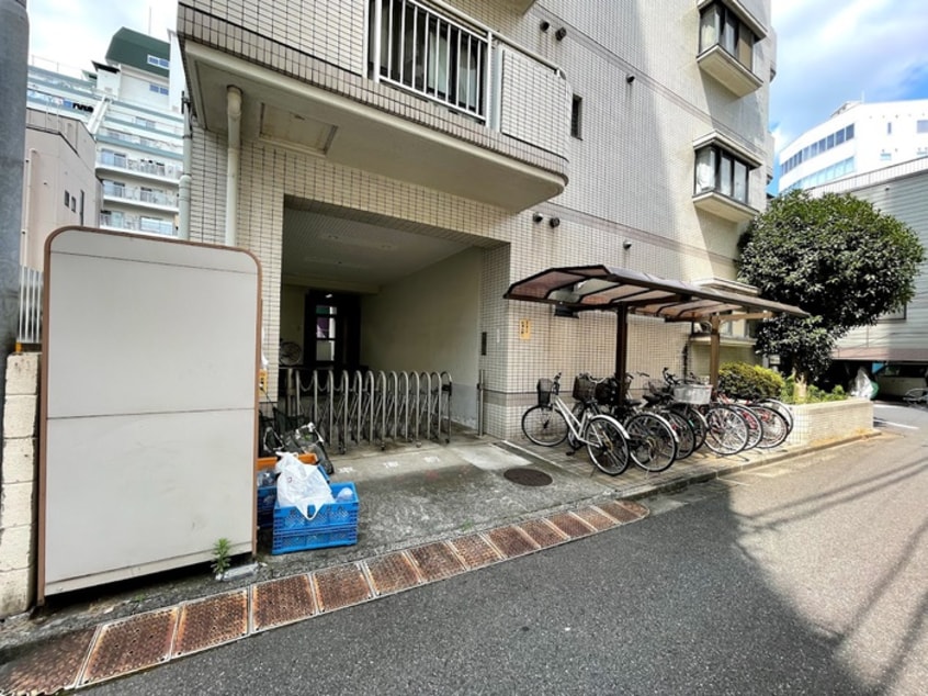 駐輪場 リバティヒル