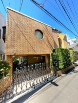 フラット本郷