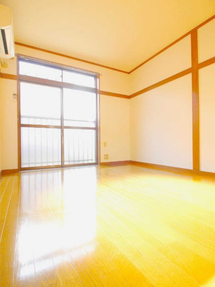 居室 タカノコーポラス