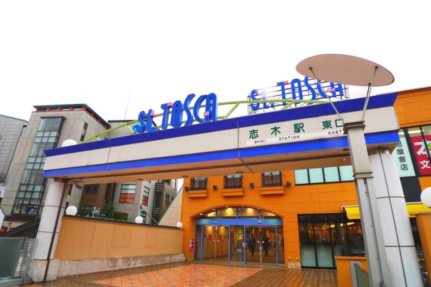 トスカ(本屋)まで817m タカノコーポラス