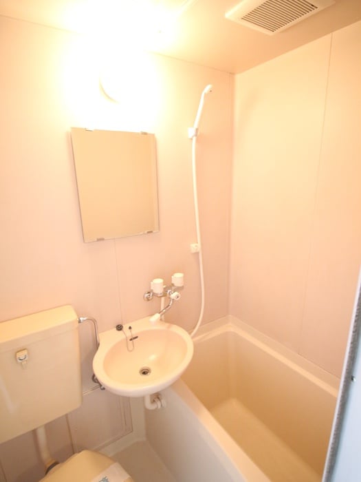 バス／シャワールーム等 ハイツ福田