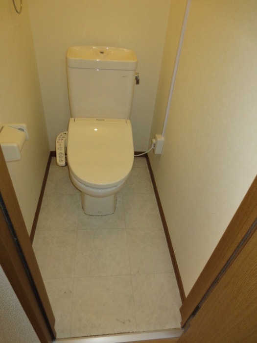 トイレ ﾊｲﾂｱｿｳ