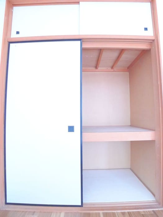 収納 ＶＡＮハイム