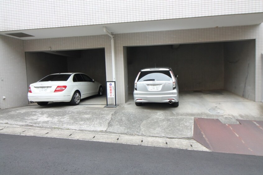 駐車場 ﾀﾞｲｱﾊﾟﾚｽｸﾞﾗﾝﾃﾞｨ宮前(206)