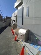 駐輪場 サンハウス