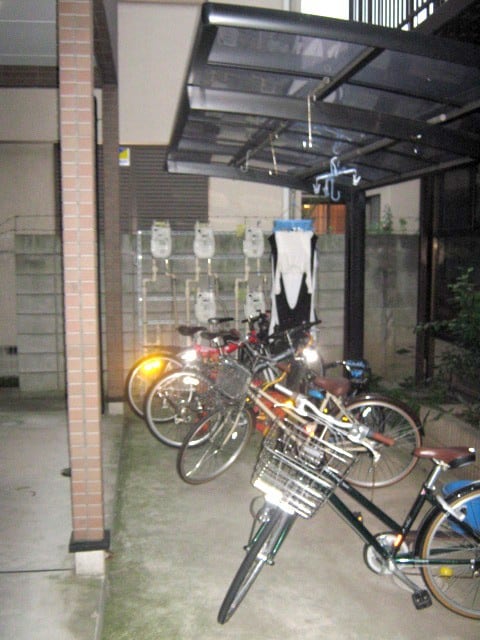 駐輪場 グリ－ンフォレスト