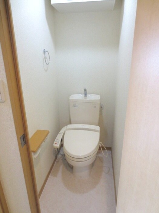 トイレ グリ－ンフォレスト