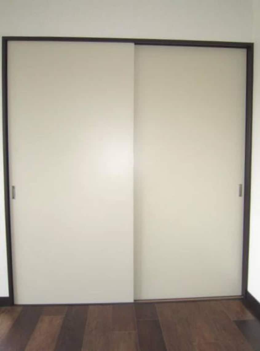 収納 浦和コート