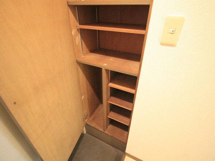 靴箱 Ｔ´ｓ　ｇａｒｄｅｎ武蔵小杉