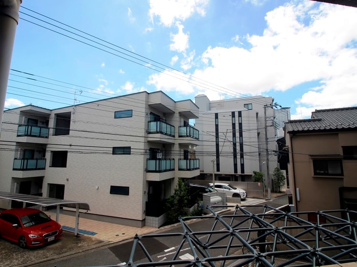 室内からの展望 Ｔ´ｓ　ｇａｒｄｅｎ武蔵小杉