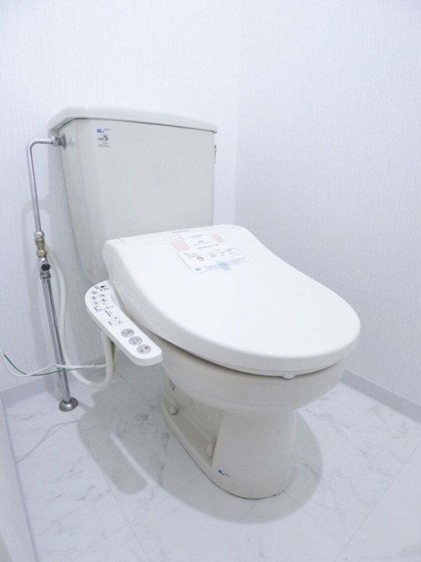 トイレ シャイン南流山