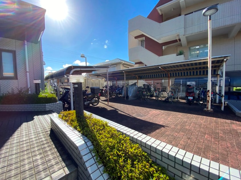 駐輪場 グランデ－ル緑園