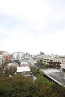 室内からの展望 プリューム中野坂上