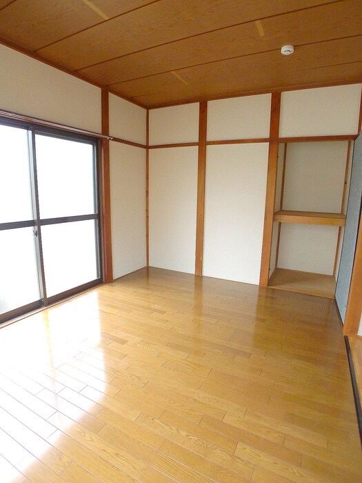 居室 カ－サ・グレイスⅠ