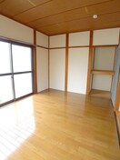 居室 カ－サ・グレイスⅠ