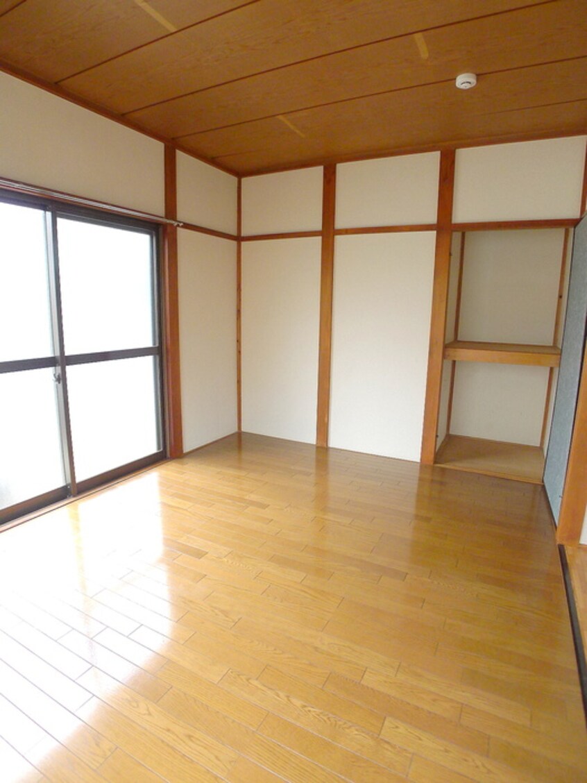 居室 カ－サ・グレイスⅠ