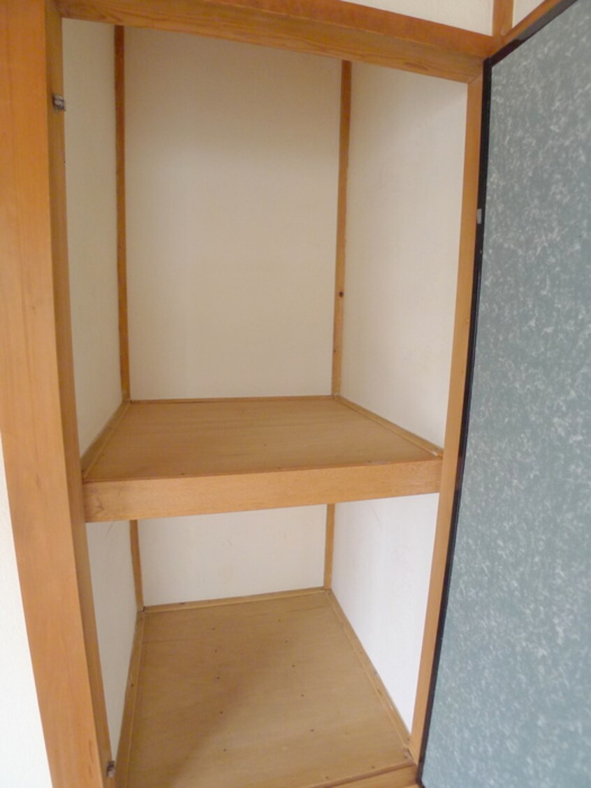 収納 カ－サ・グレイスⅠ