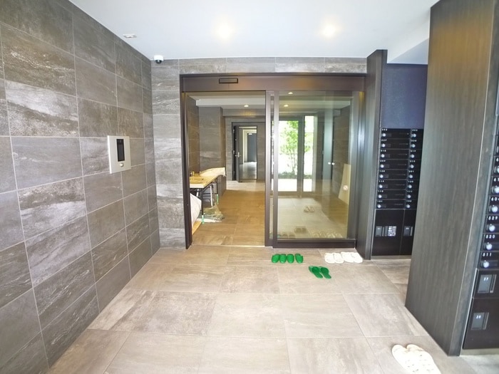 エントランス部分 ｹｰﾃﾞｨｰｴｯｸｽﾚｼﾞﾃﾞﾝｽ原木中山