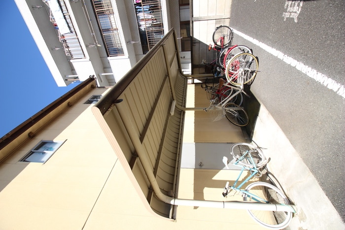 エントランス部分 J.K.キューブ