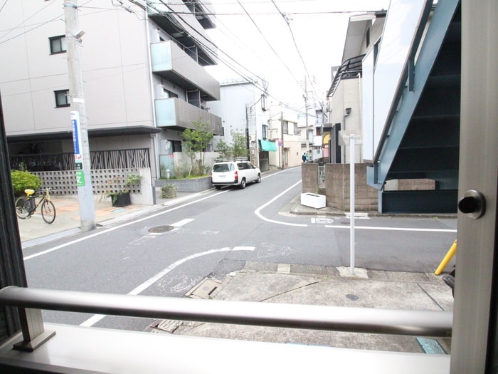 室内からの展望 ＦＵＪＩＳＴＡ幡ヶ谷Ⅲ