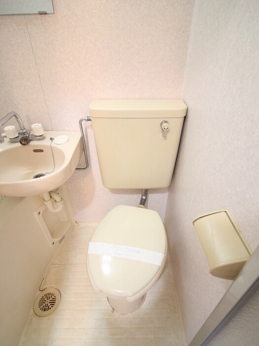 トイレ パレノ－ブル新宿第一