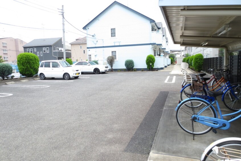 駐車場 アネ－ロヒル