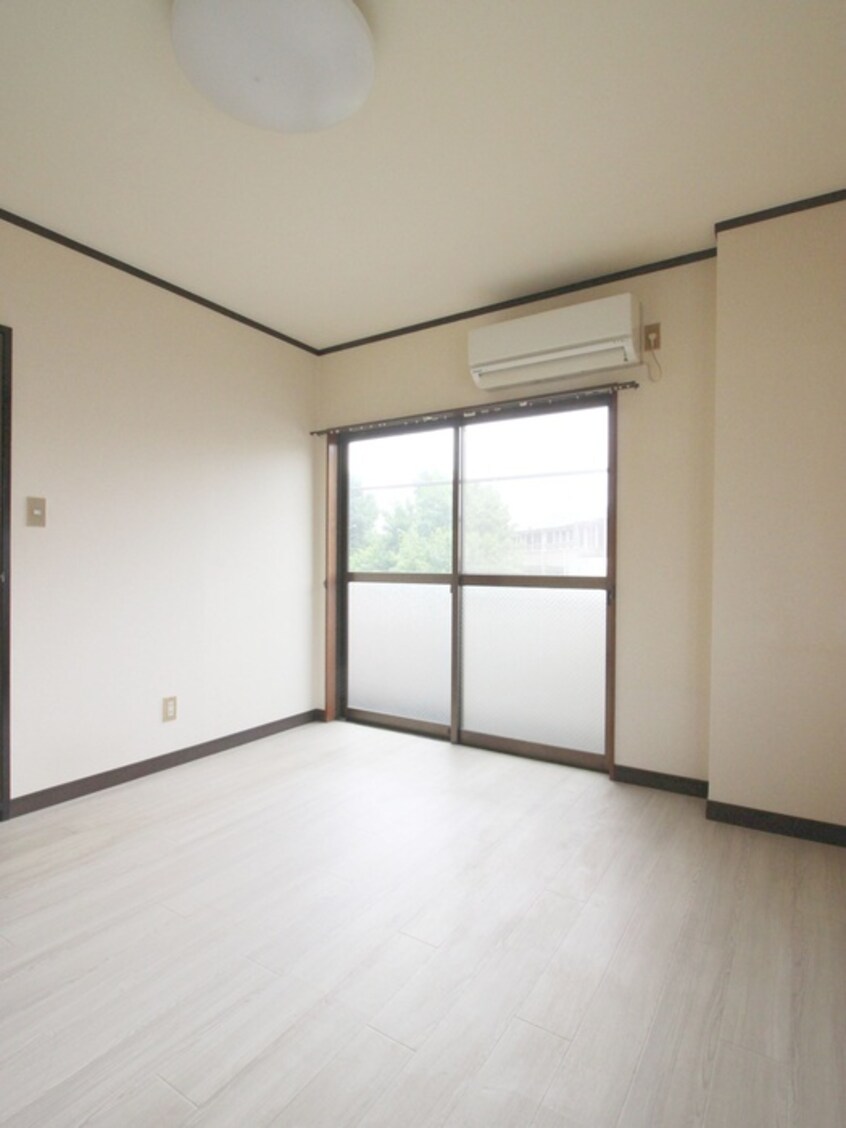 居室 光ルミナース