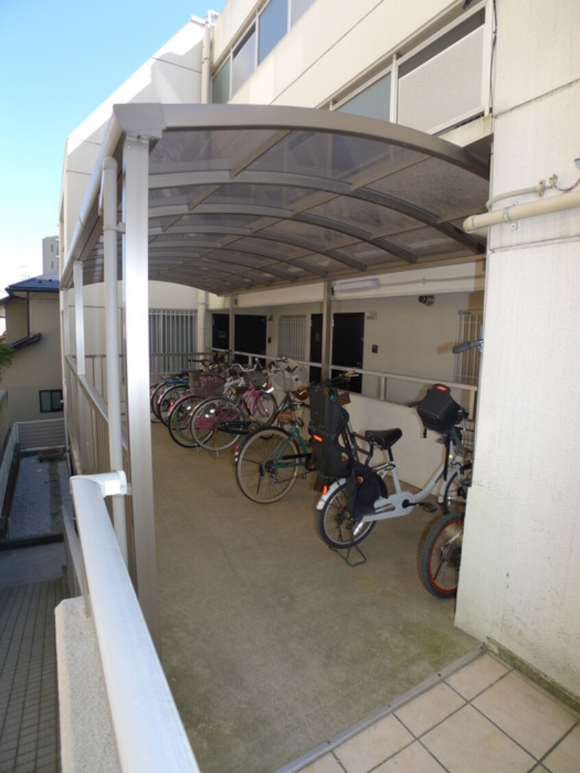 駐輪場 ジュネパレス松戸第３５