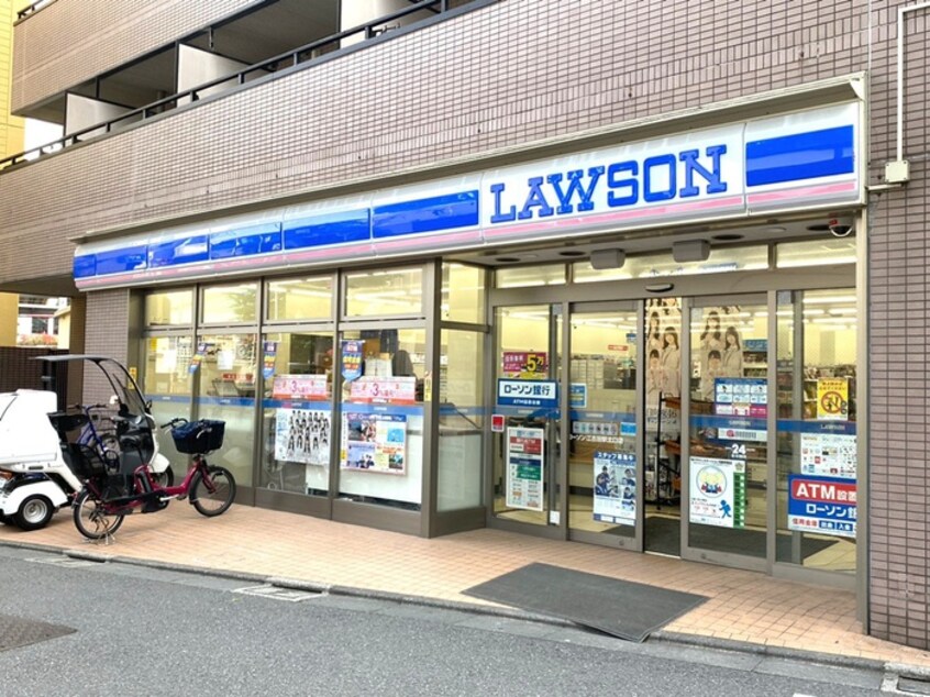 ローソン 江古田駅北口店(コンビニ)まで147m トップハウス