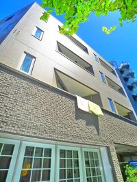 アルファ　ウェスト
