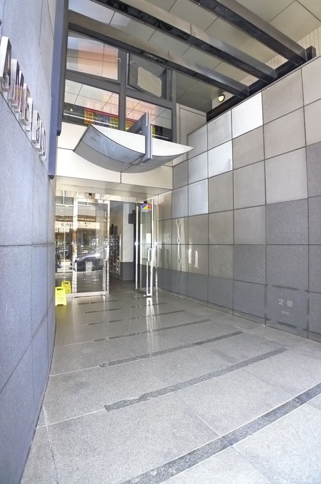 エントランス部分 KAMEI.BLD