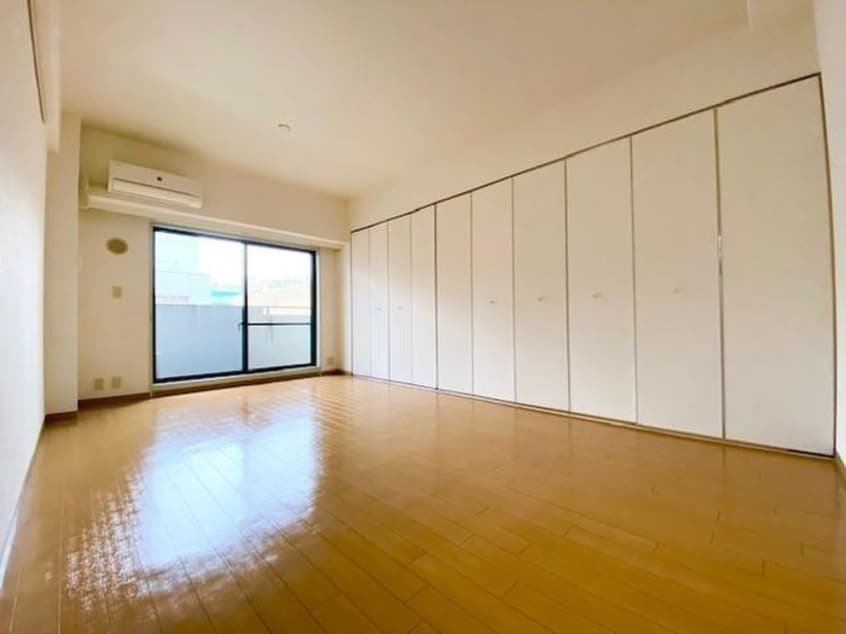 居室 KAMEI.BLD