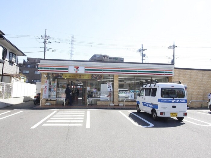 セブンイレブン横浜榎が丘店(コンビニ)まで500m 榎ヶ丘社宅